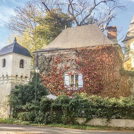 Cozy Home In Gennes With Kitchen المظهر الخارجي الصورة
